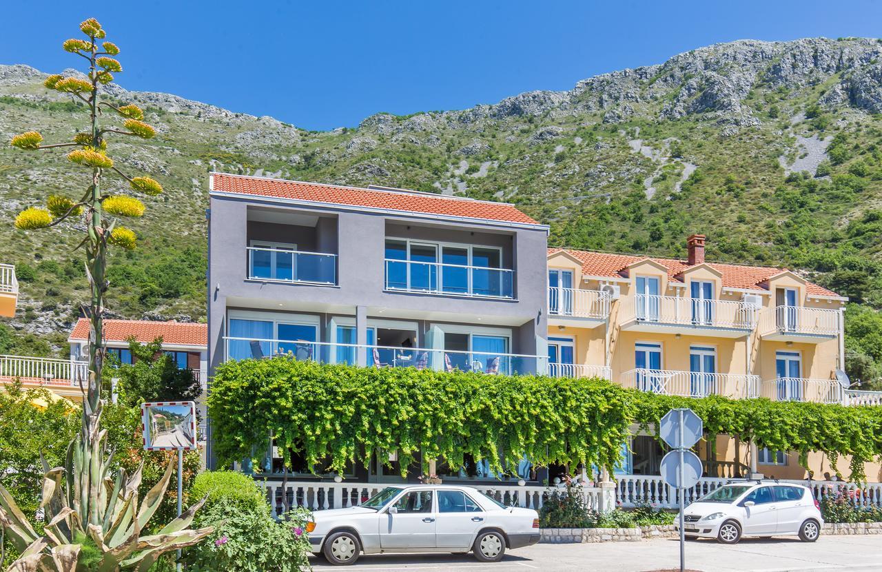 Boutique Flamingo 4*